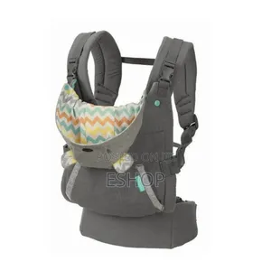 Infantino Baby Carrier (ባለ ኮፍያ)
