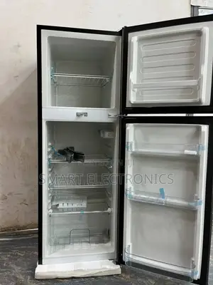Photo - Ppretty Refrigerator 200l