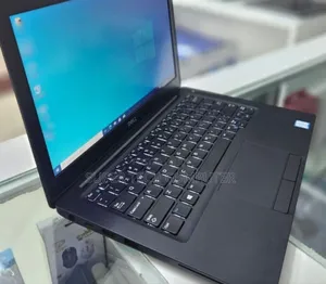 New Laptop Dell Latitude 5310 8GB Intel Core I5 SSD 256GB