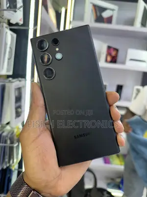 Photo - Samsung Galaxy S23 Ultra 256 GB Black