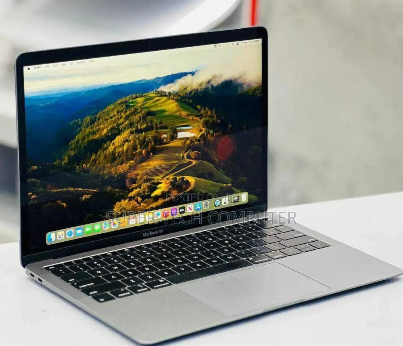 New Laptop Apple MacBook Air 2019 8GB Intel Core I5 SSD 128GB