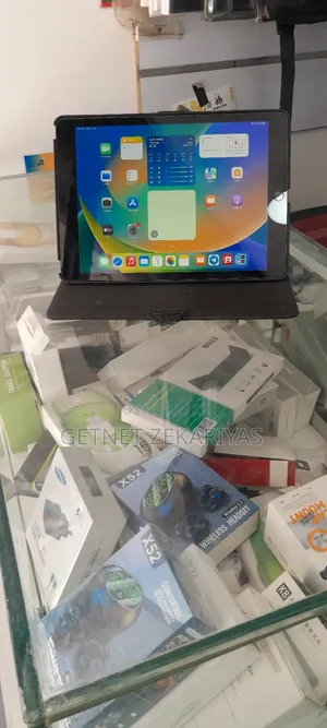 New Apple iPad 10.2 (2021) 64 GB