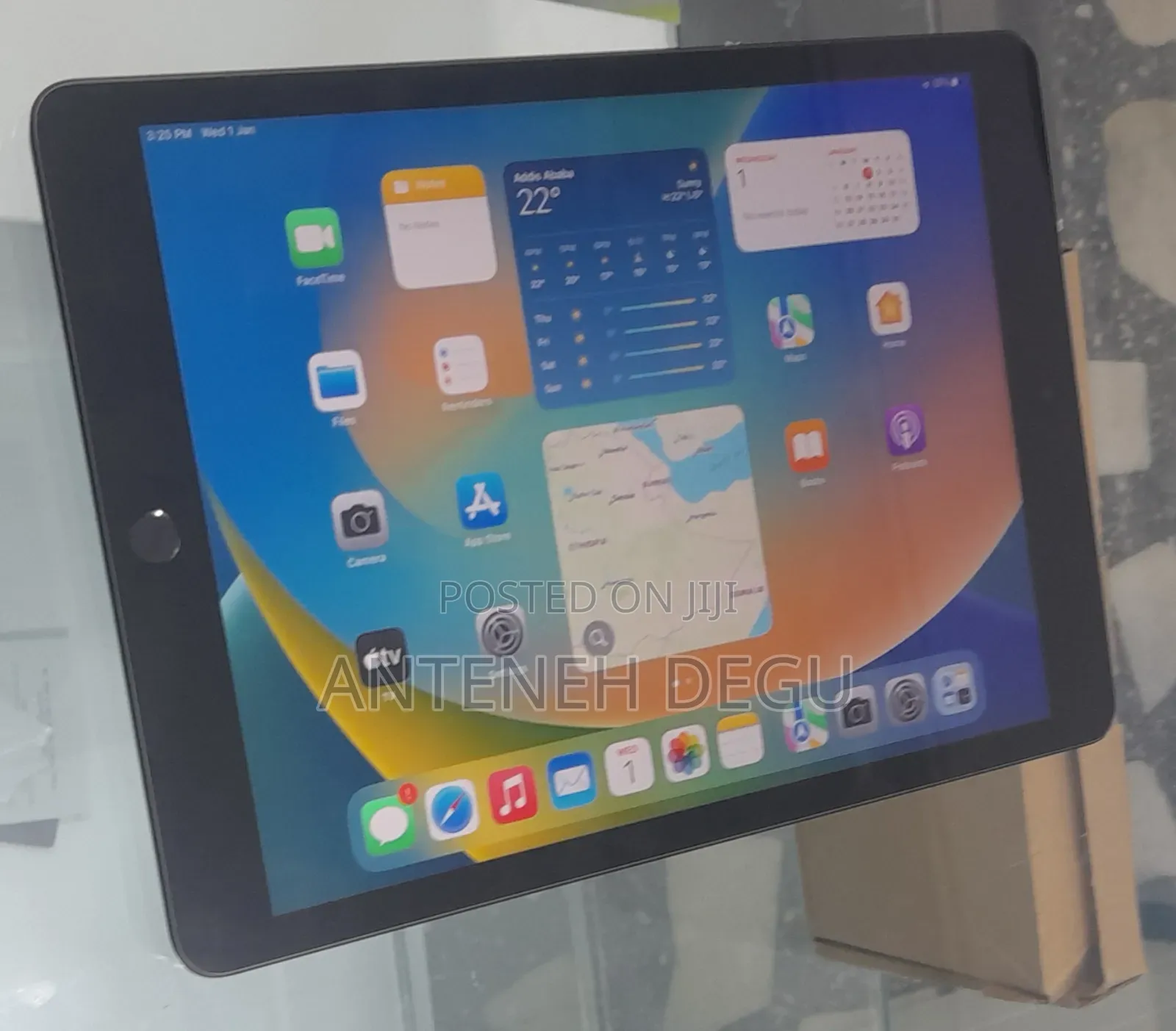 New Apple iPad 10.2 (2019) 64 GB Gray