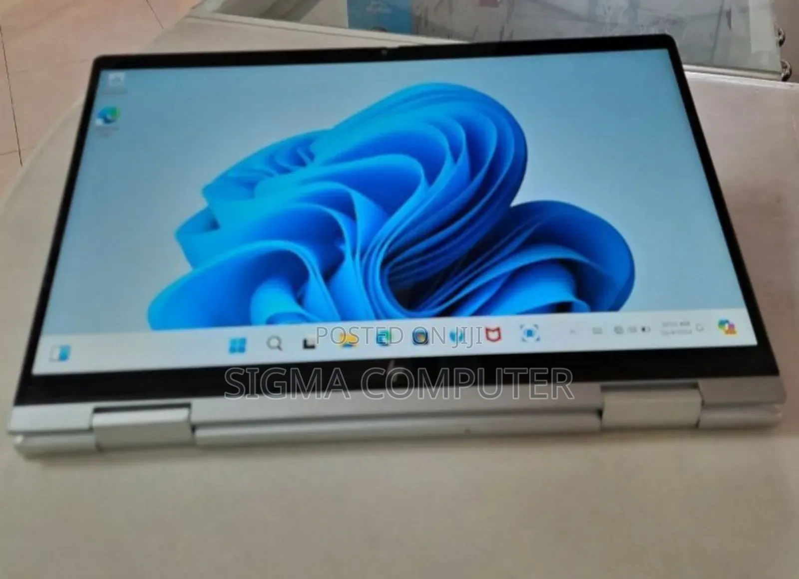 New Laptop HP Envy X360 16GB Intel Core I7 SSD 1T