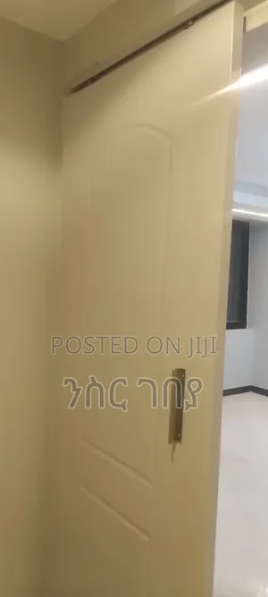 Furnished 2bdrm Condo in Ayat Mekedonia/ Kibr, Yeka for rent