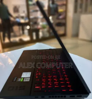 New Laptop HP Omen 15 16GB Intel Core I7 SSD 512GB