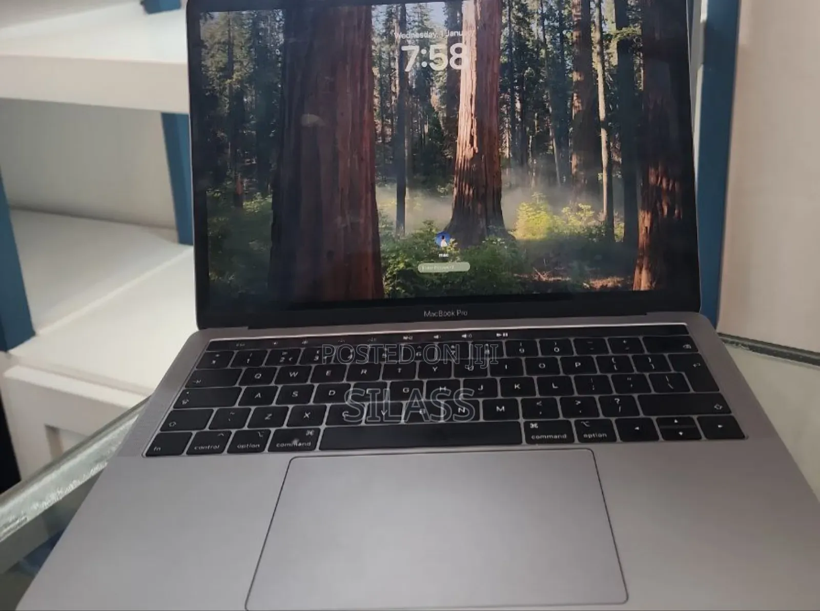 Laptop Apple MacBook Pro 2018 8GB Intel Core I5 SSD 512GB
