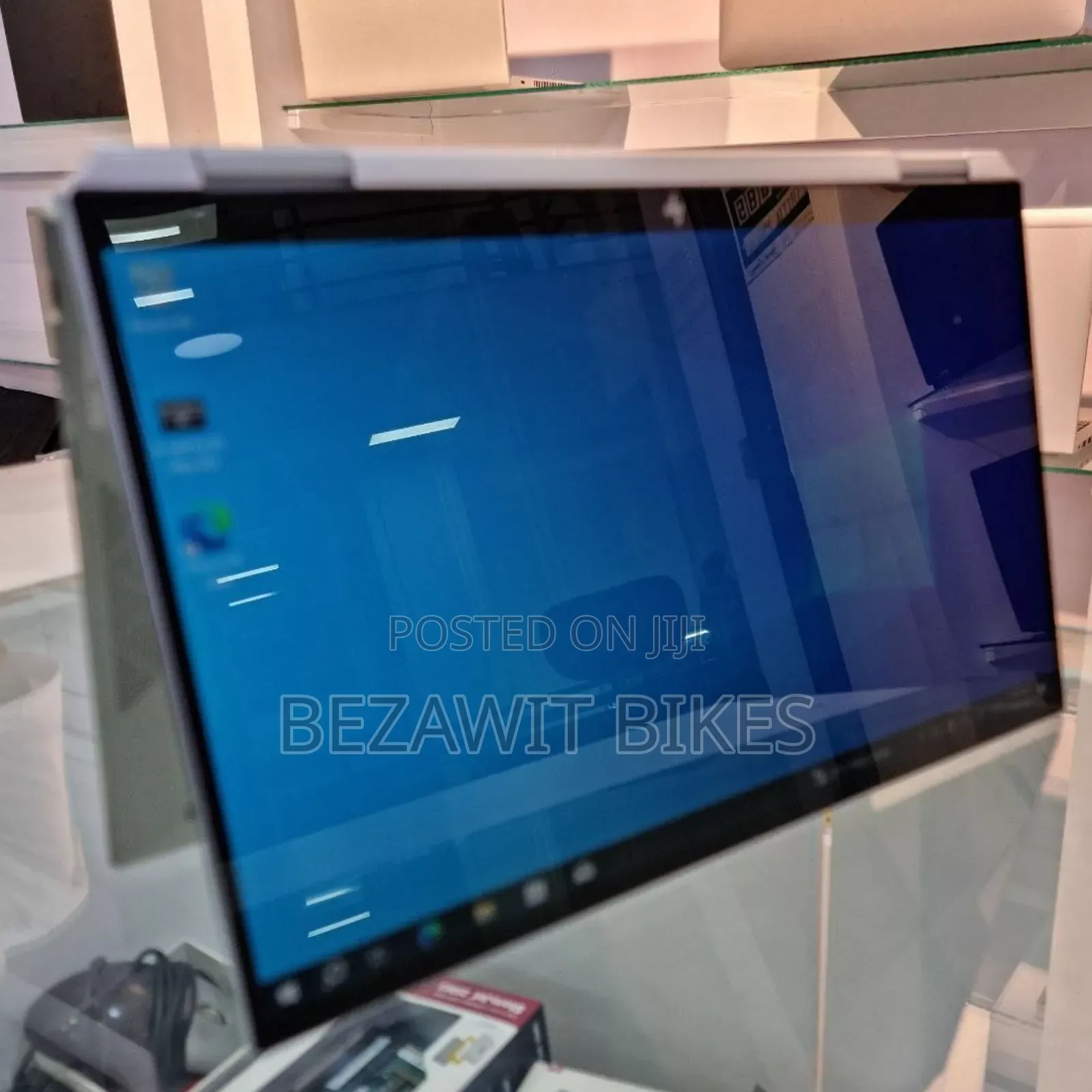 New Laptop HP Spectre X360 13 16GB Intel Core I7 SSD 1T