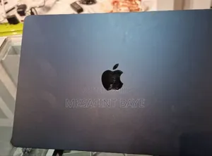 New Laptop Apple MacBook Air 2019 8GB Apple M3 SSD 256GB