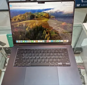 Photo - New Laptop Apple MacBook Air 2019 8GB Apple M3 SSD 256GB
