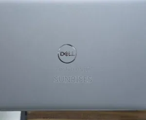 New Laptop Dell Precision 5570 16GB Intel Core I7 SSD 512GB