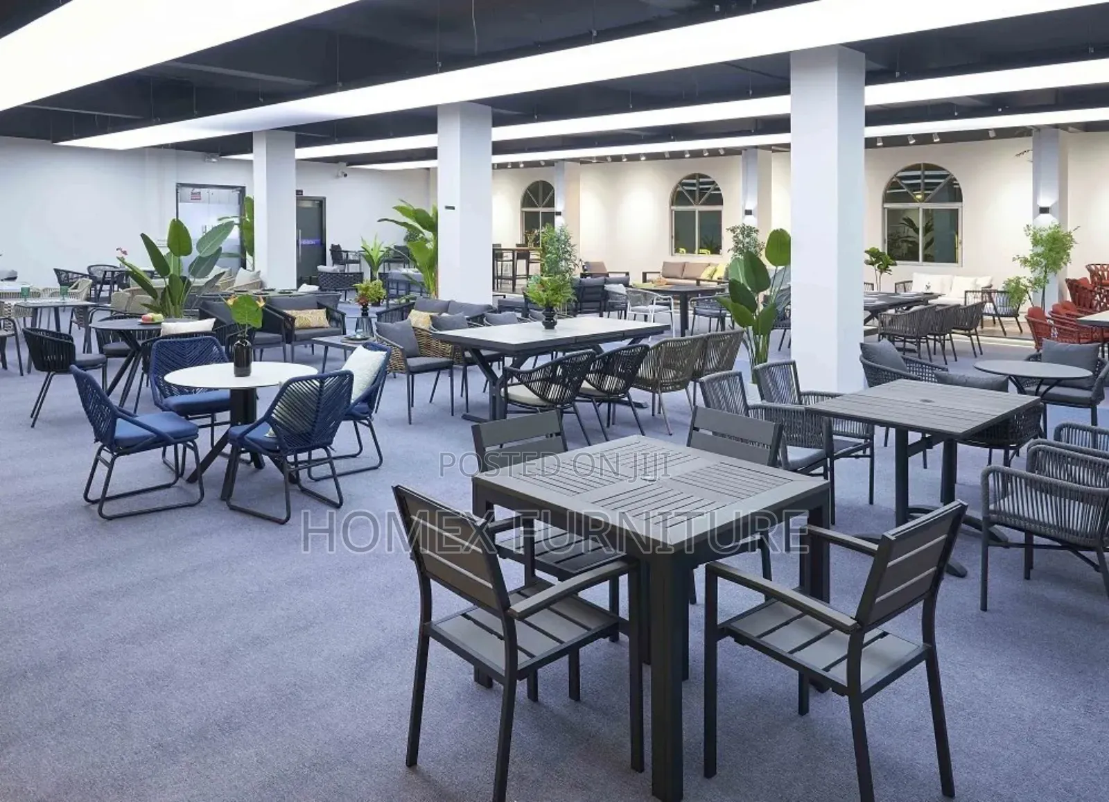 Cafe and Restaurant Table and Chair