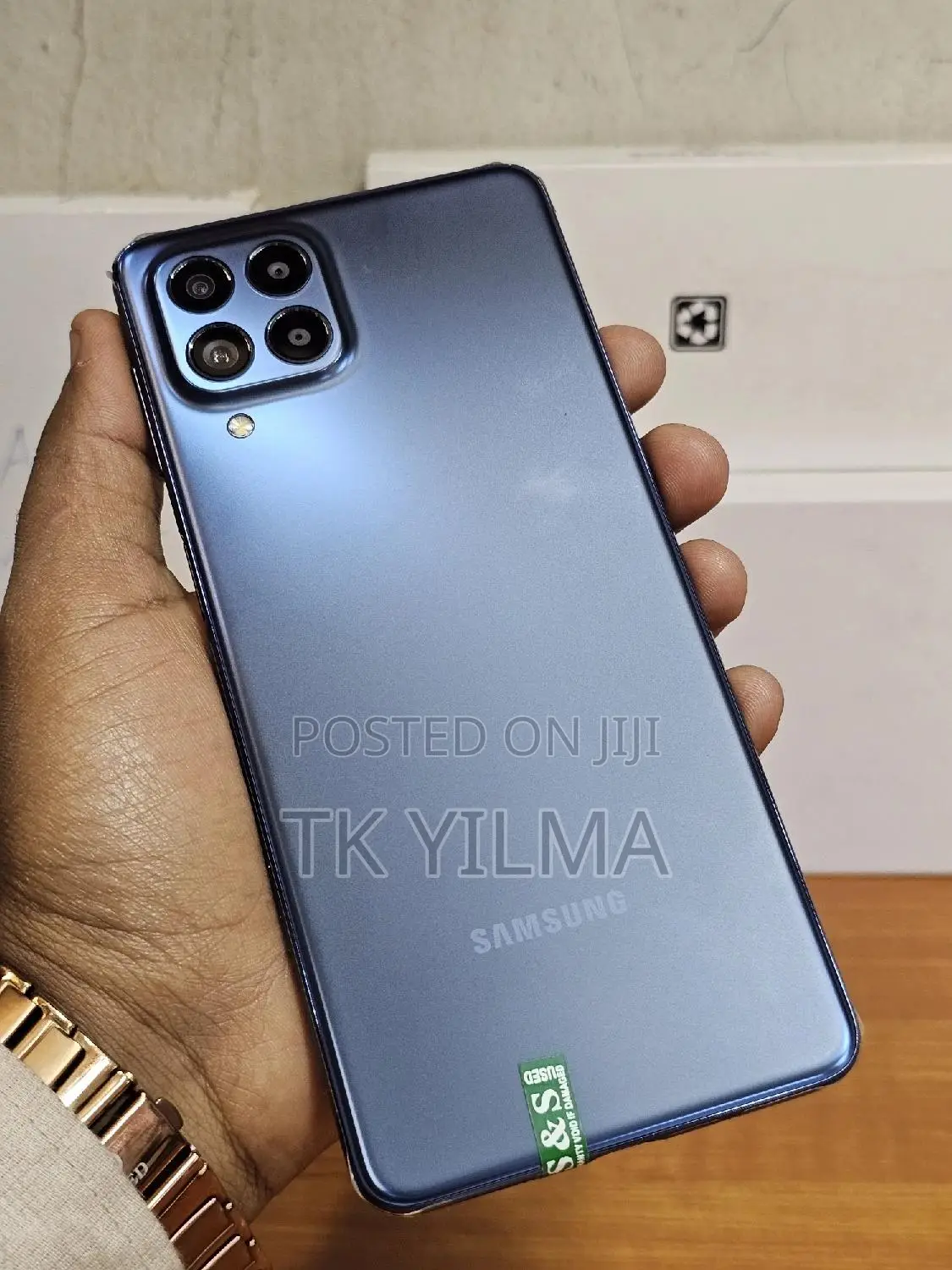 New Samsung Galaxy M53 128 GB