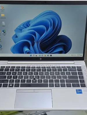 New Laptop HP EliteBook 840 16GB Intel Core I7 SSD 512GB