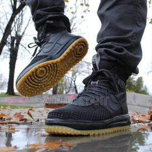 Nike Lunar Force 1 Duckboot Black/Gum Shoes