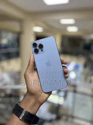 Photo - Apple iPhone 13 Pro Max 128 GB Blue