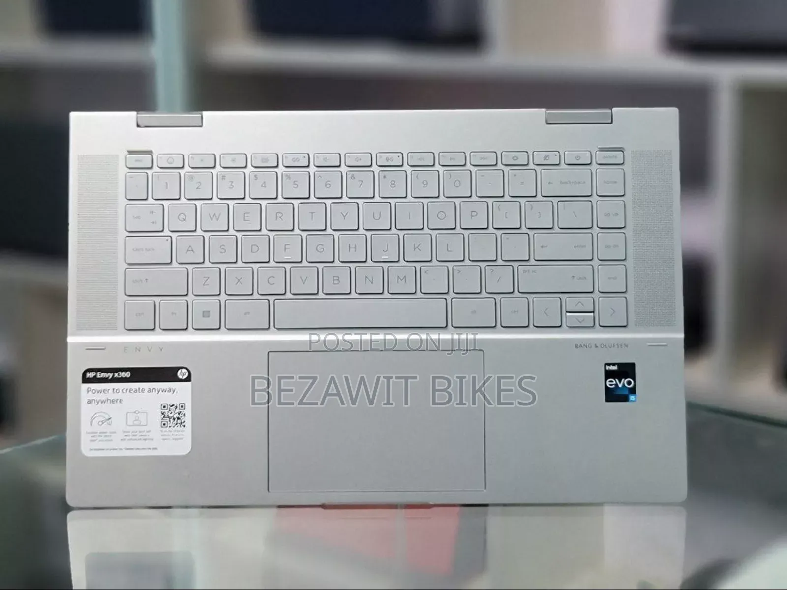New Laptop HP Envy X360 8GB Intel Core I5 SSD 512GB