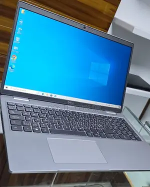 Laptop Dell Precision 15 5520 32GB Intel Core I7 SSD 512GB