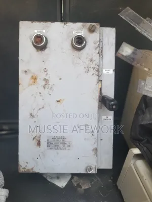 Manual Transfer Switch
