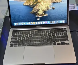 New Laptop Apple MacBook Pro 16GB Intel Core I7 SSD 512GB