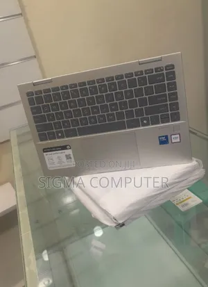 New Laptop HP Envy X360 16GB Intel Core I7 SSD 512GB