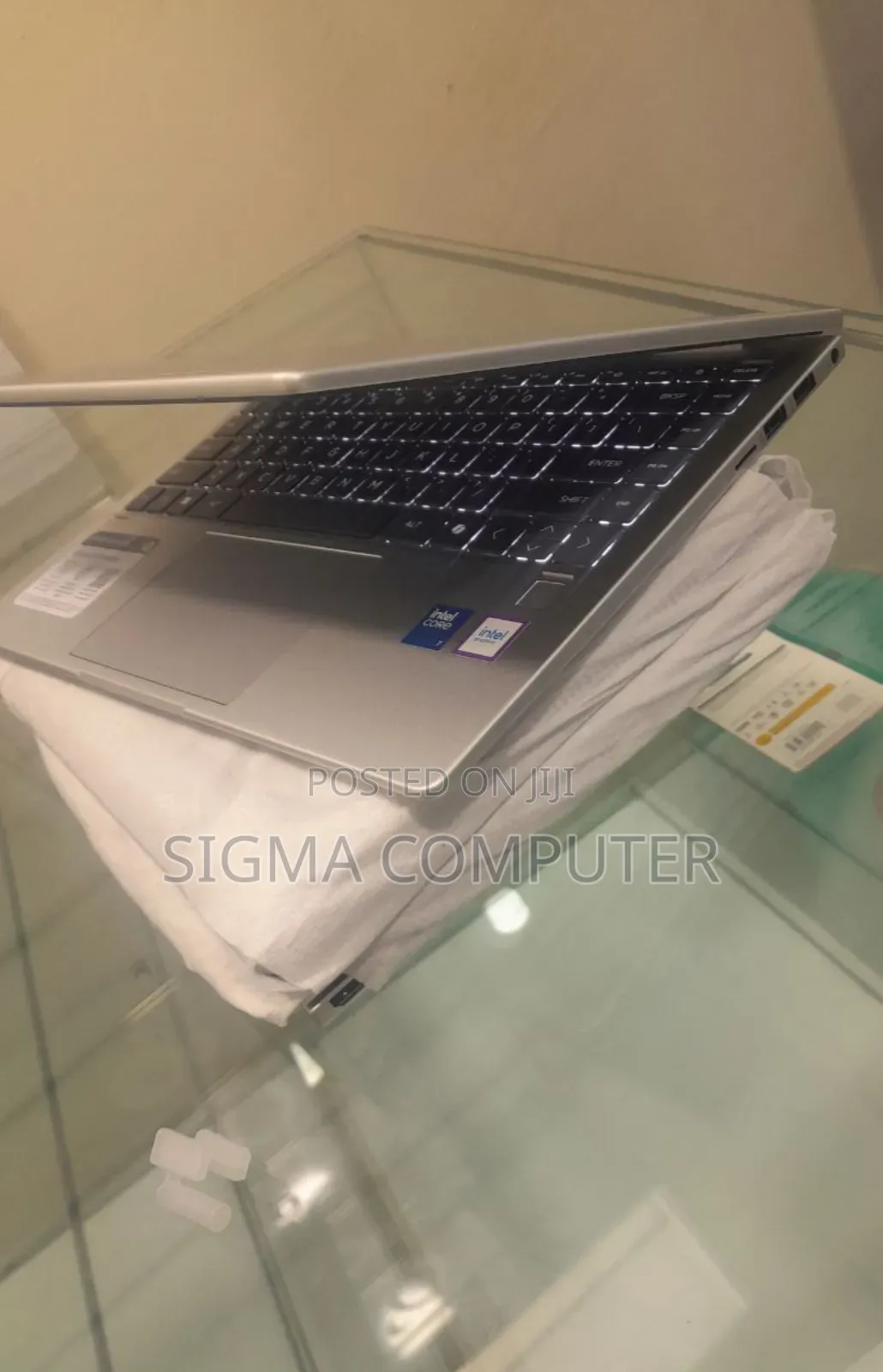 New Laptop HP Envy X360 16GB Intel Core I7 SSD 512GB