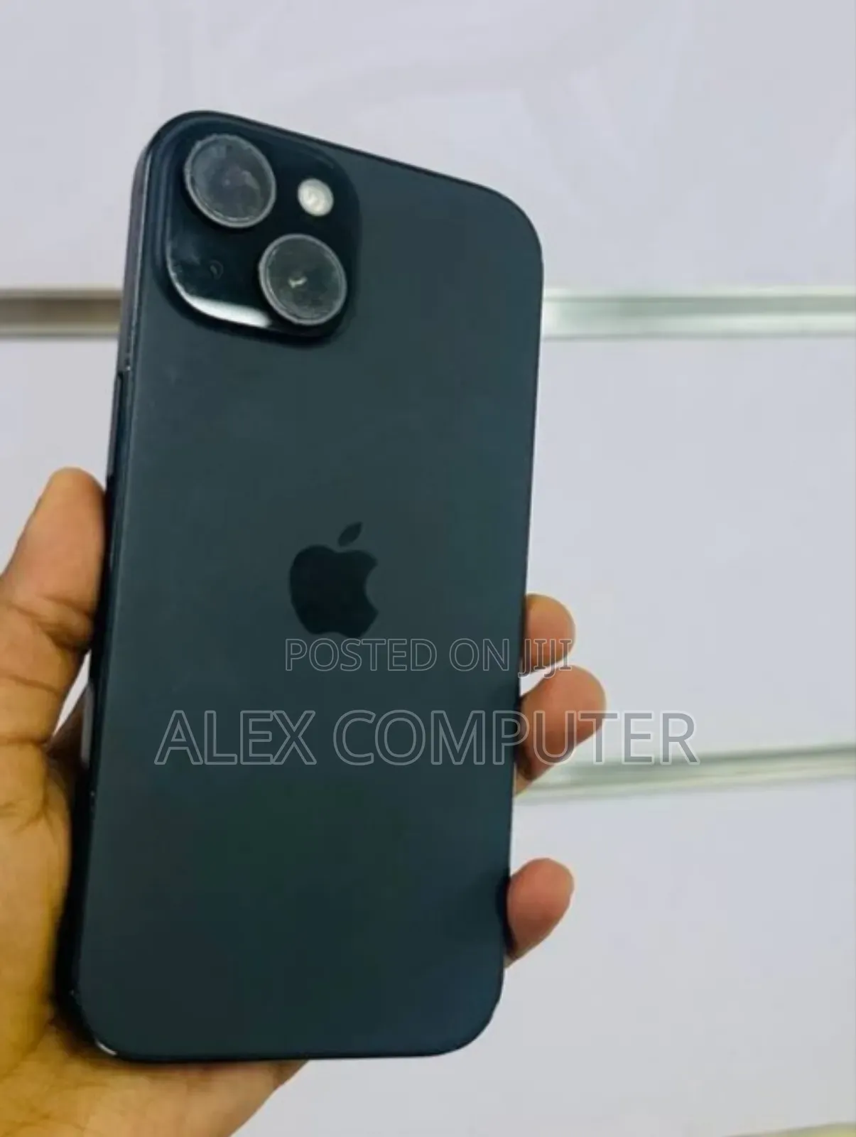 New Apple iPhone 15 128 GB Black