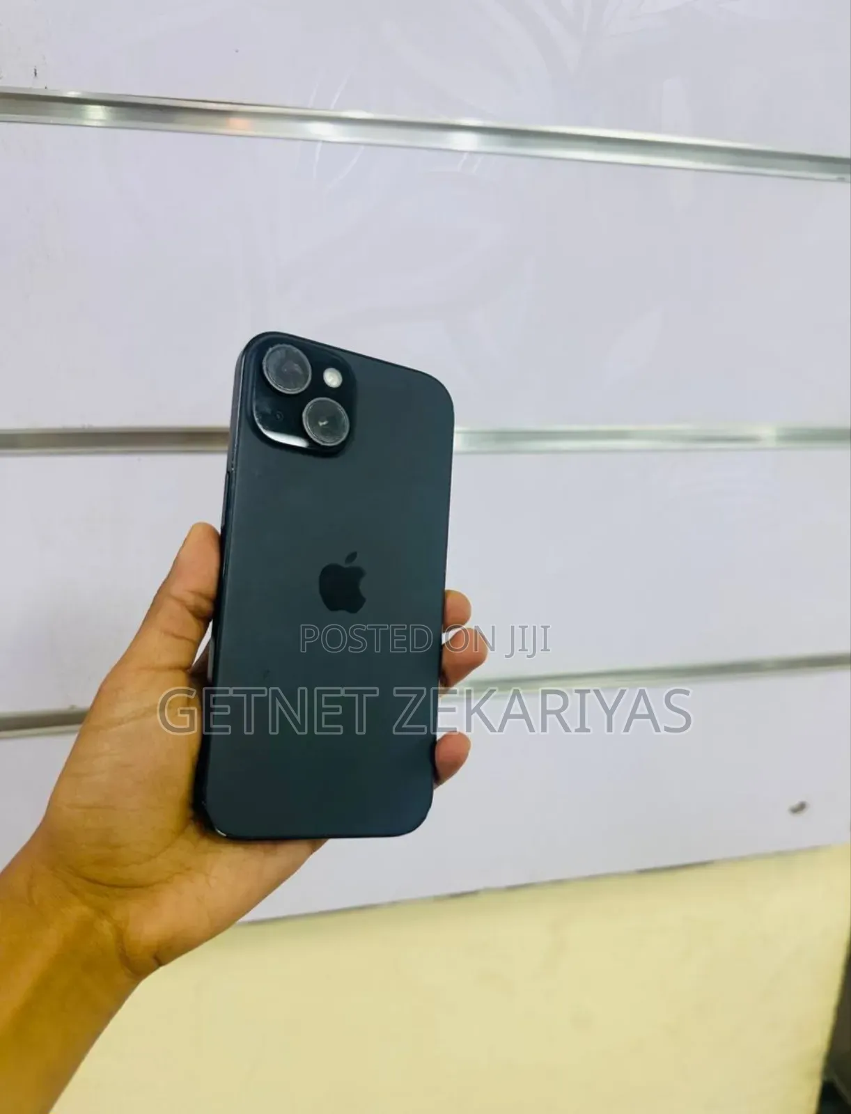 New Apple iPhone 15 128 GB