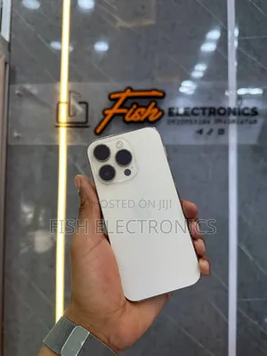 Photo - Apple iPhone 14 Pro 512 GB Gold