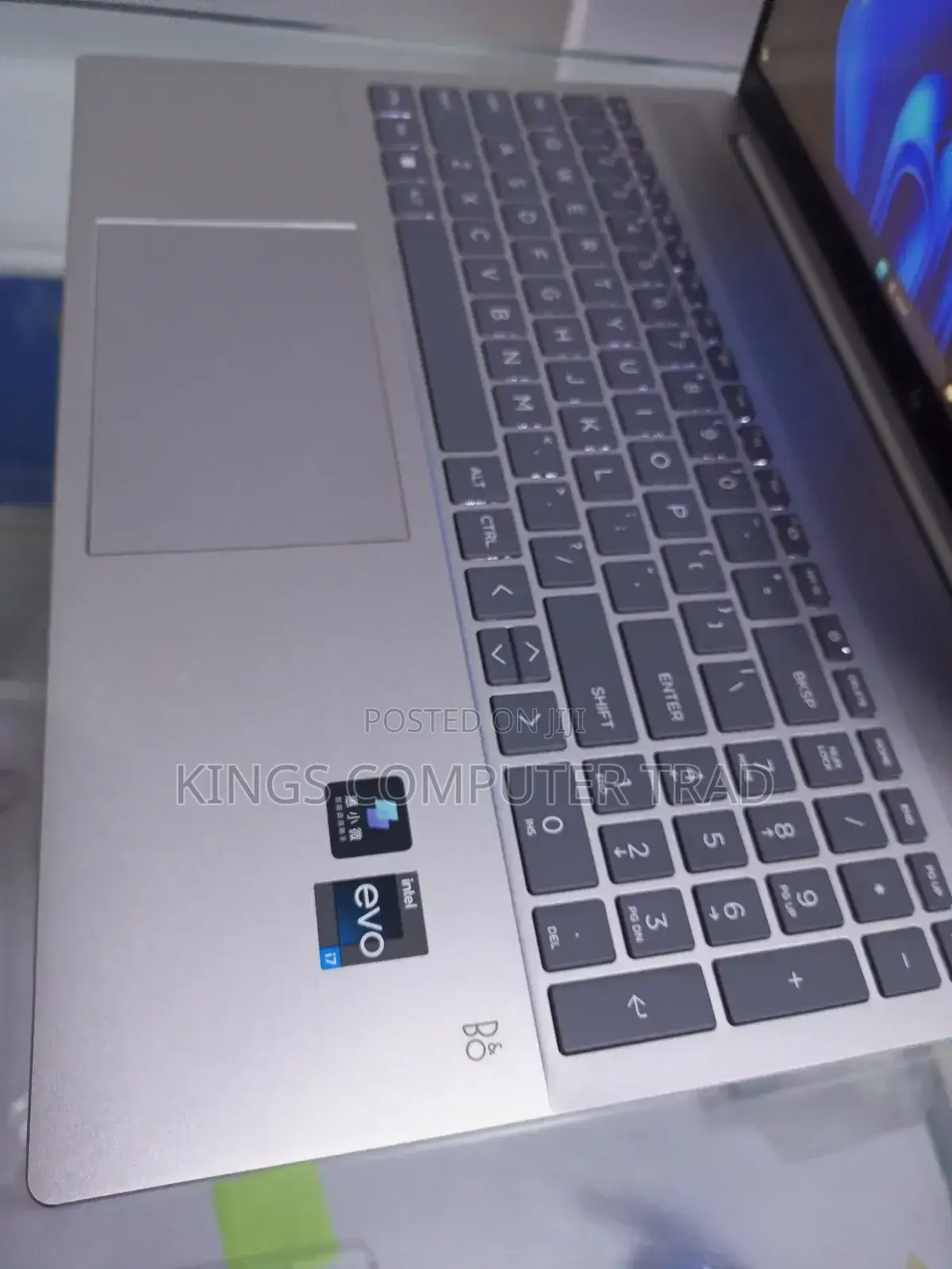 New Laptop HP Pavilion 13z 16GB Intel Core I7 SSD 512GB