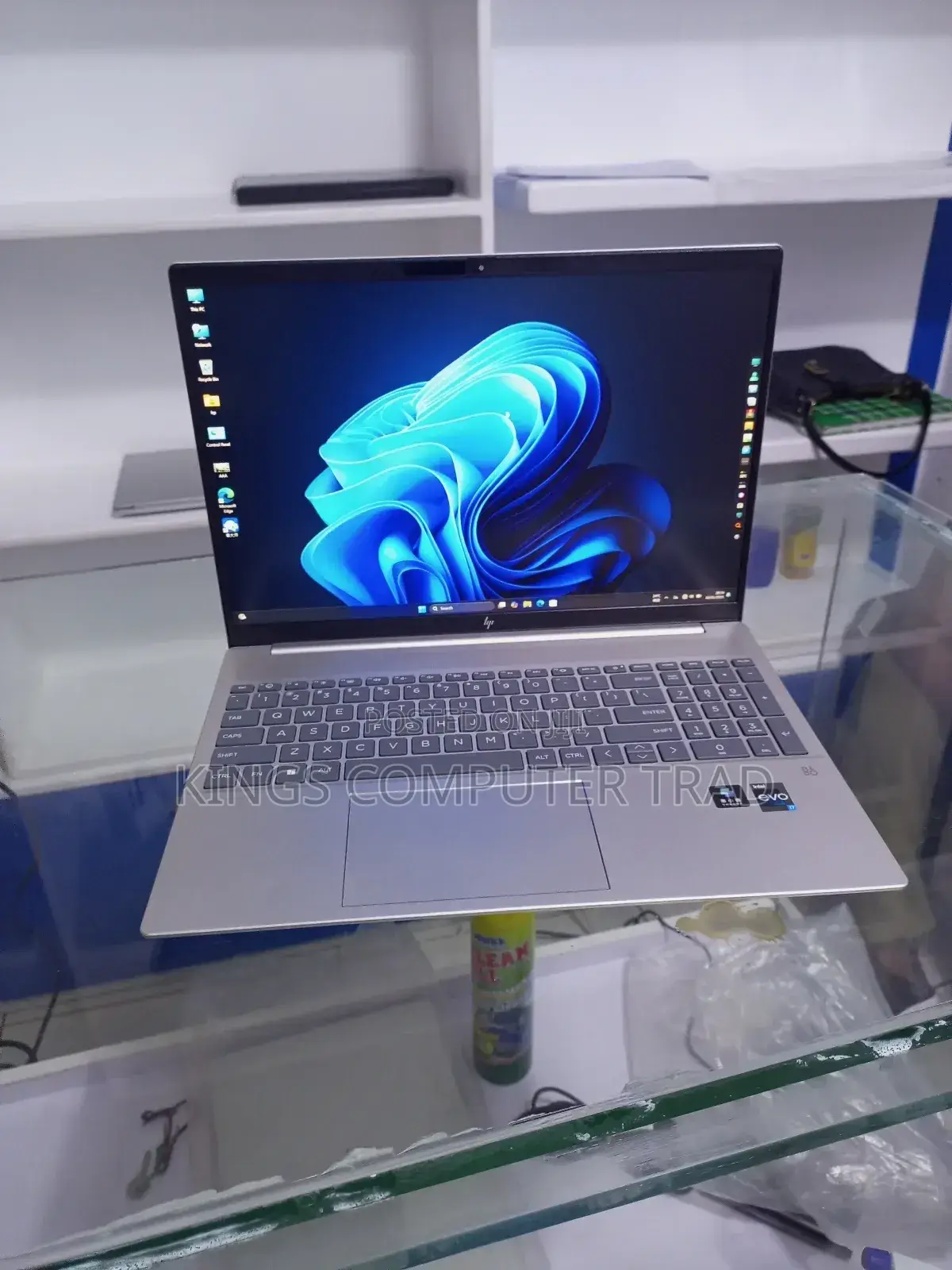 New Laptop HP Pavilion 13z 16GB Intel Core I7 SSD 512GB