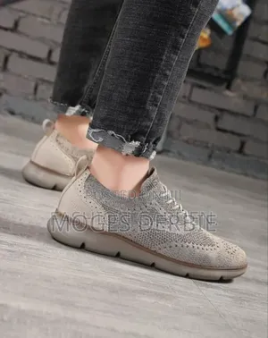Comfortable Casual Shoes for Men's