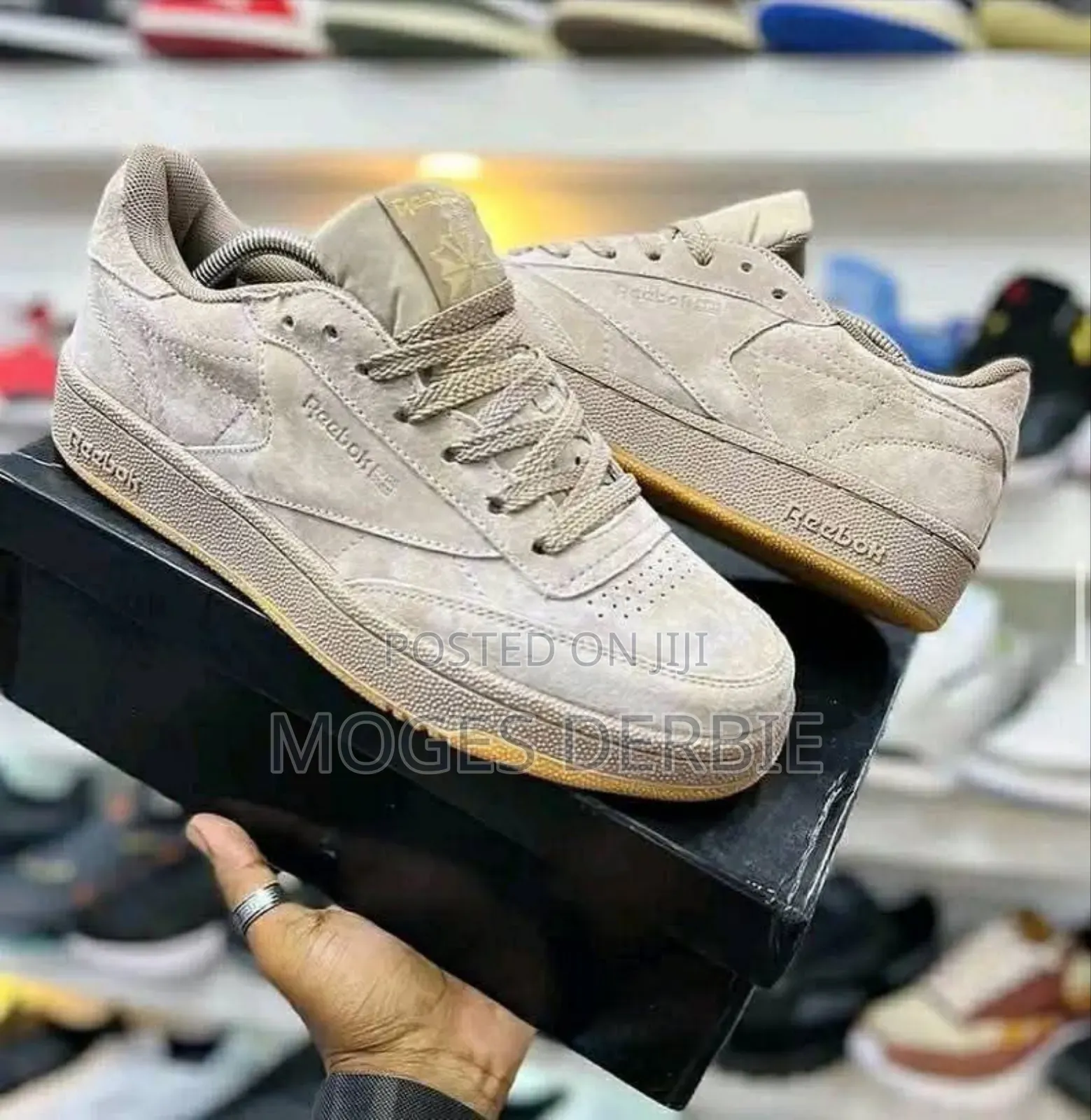 BRAND: Reebok El-Classico