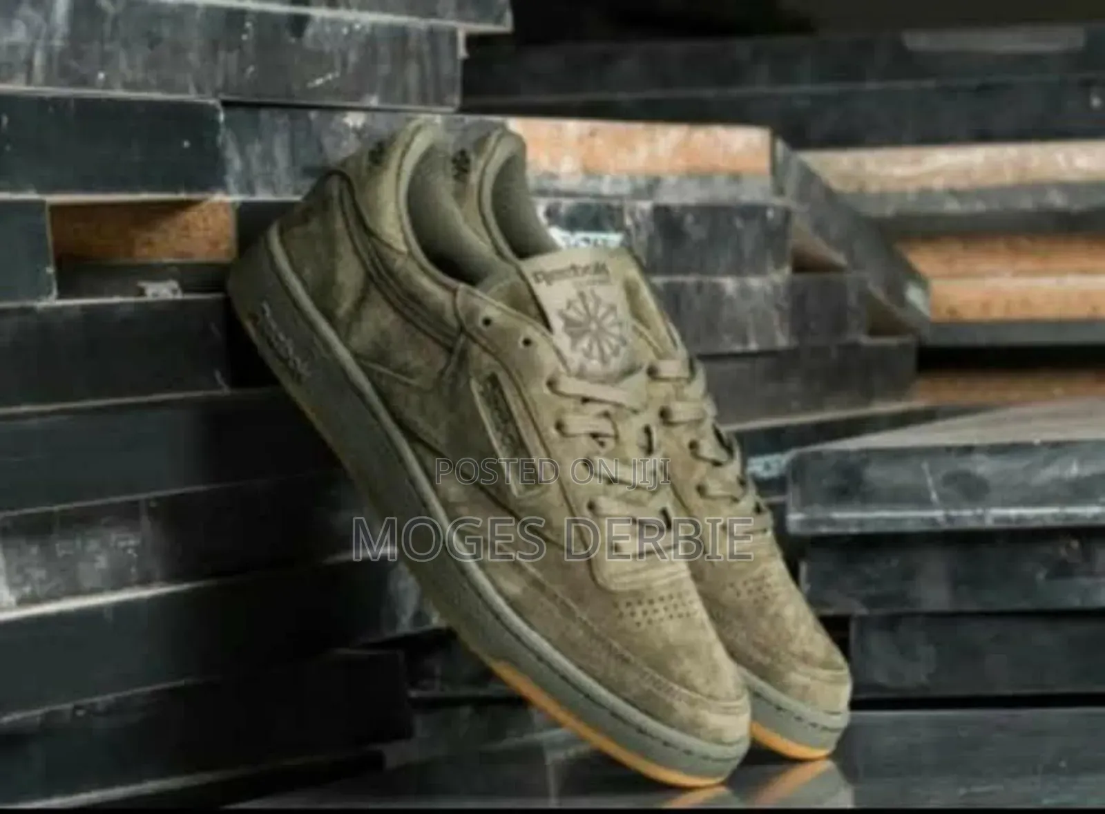 BRAND: Reebok El-Classico