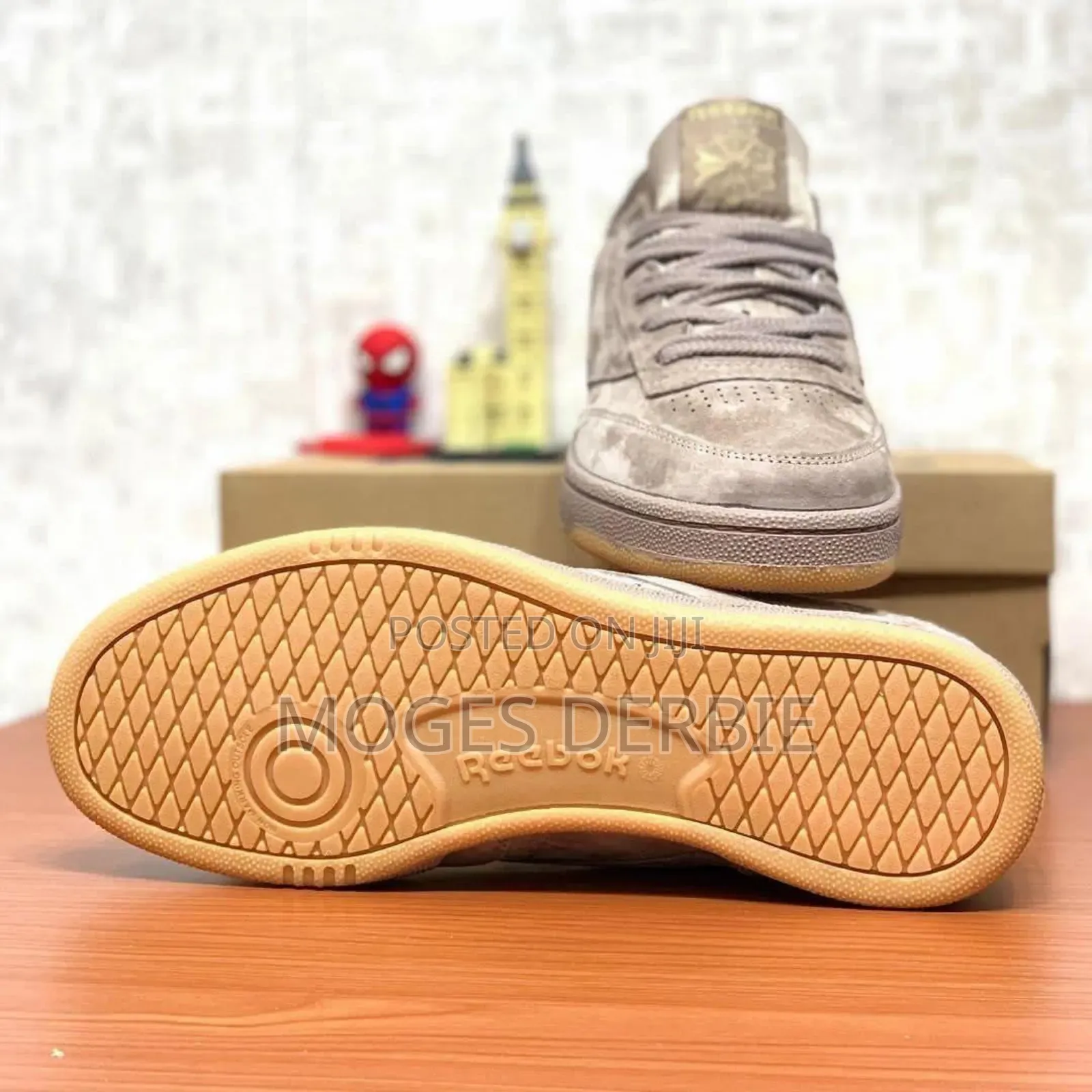 BRAND: Reebok El-Classico