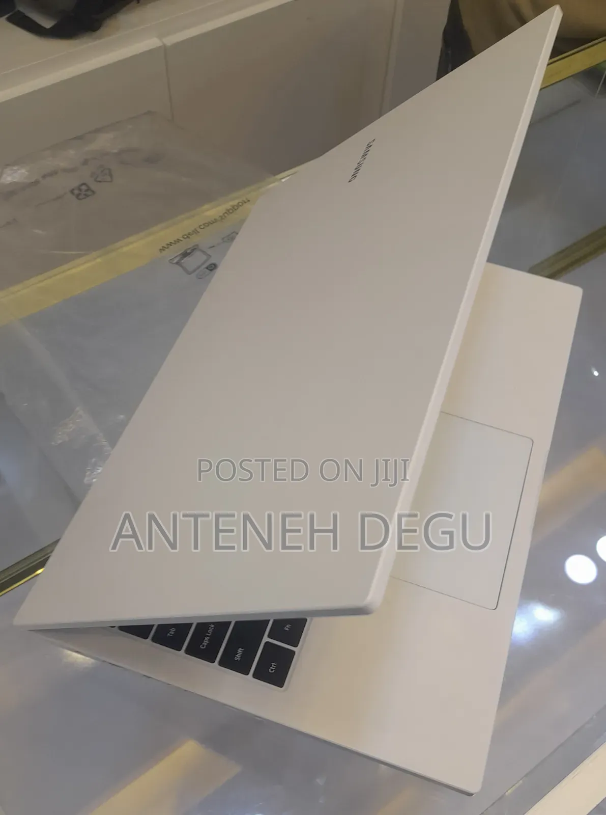 New Laptop Samsung Galaxy Book 2 8GB Intel Core I5 HDD+SSD 256GB