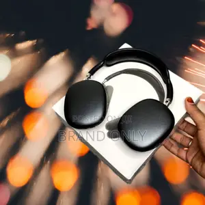 P9 Brand New Headset for Sports Enthusiasts