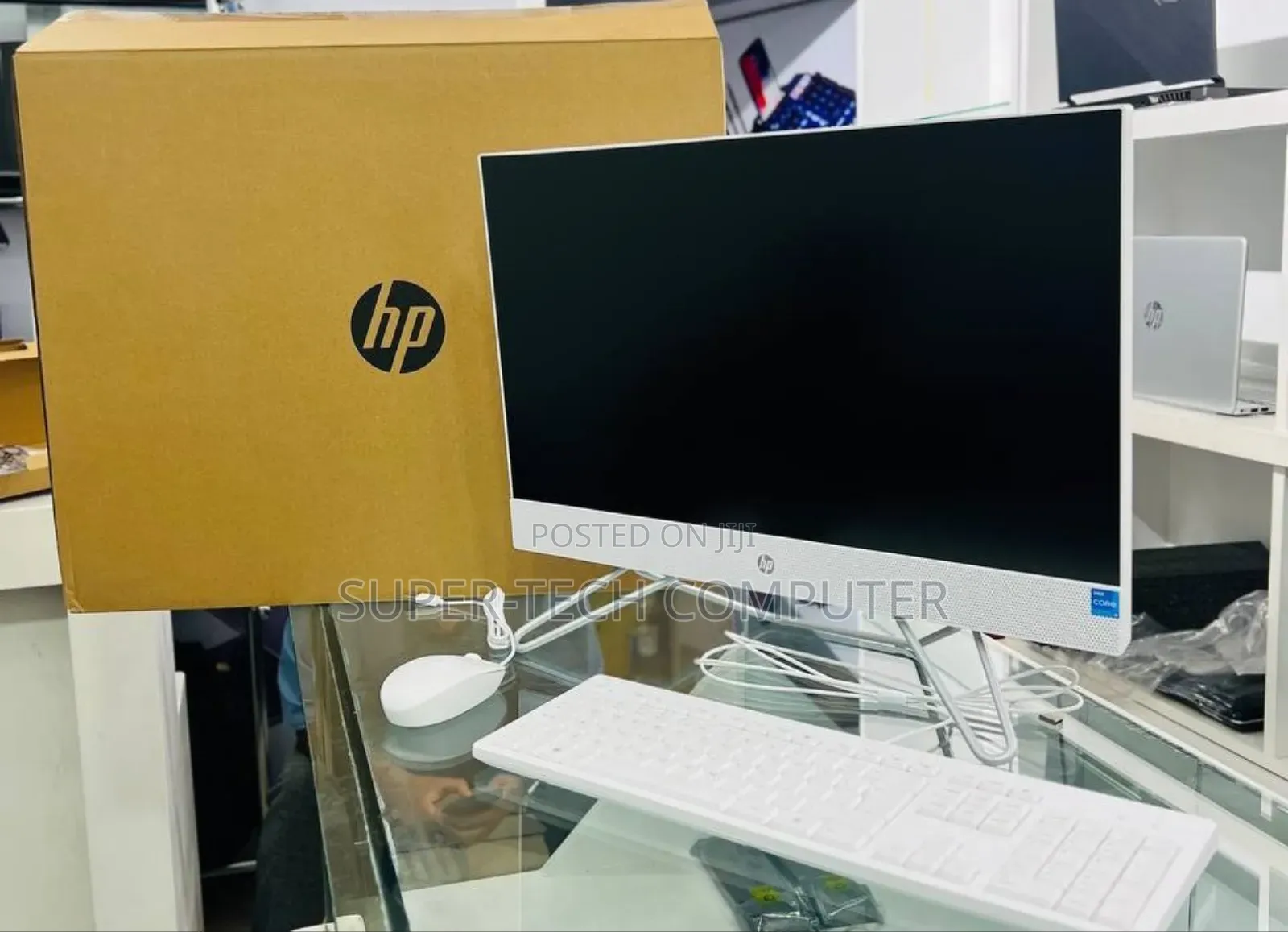 New Desktop Computer HP 200 G4 All-in-One 8GB Intel Core I7 SSD 512GB