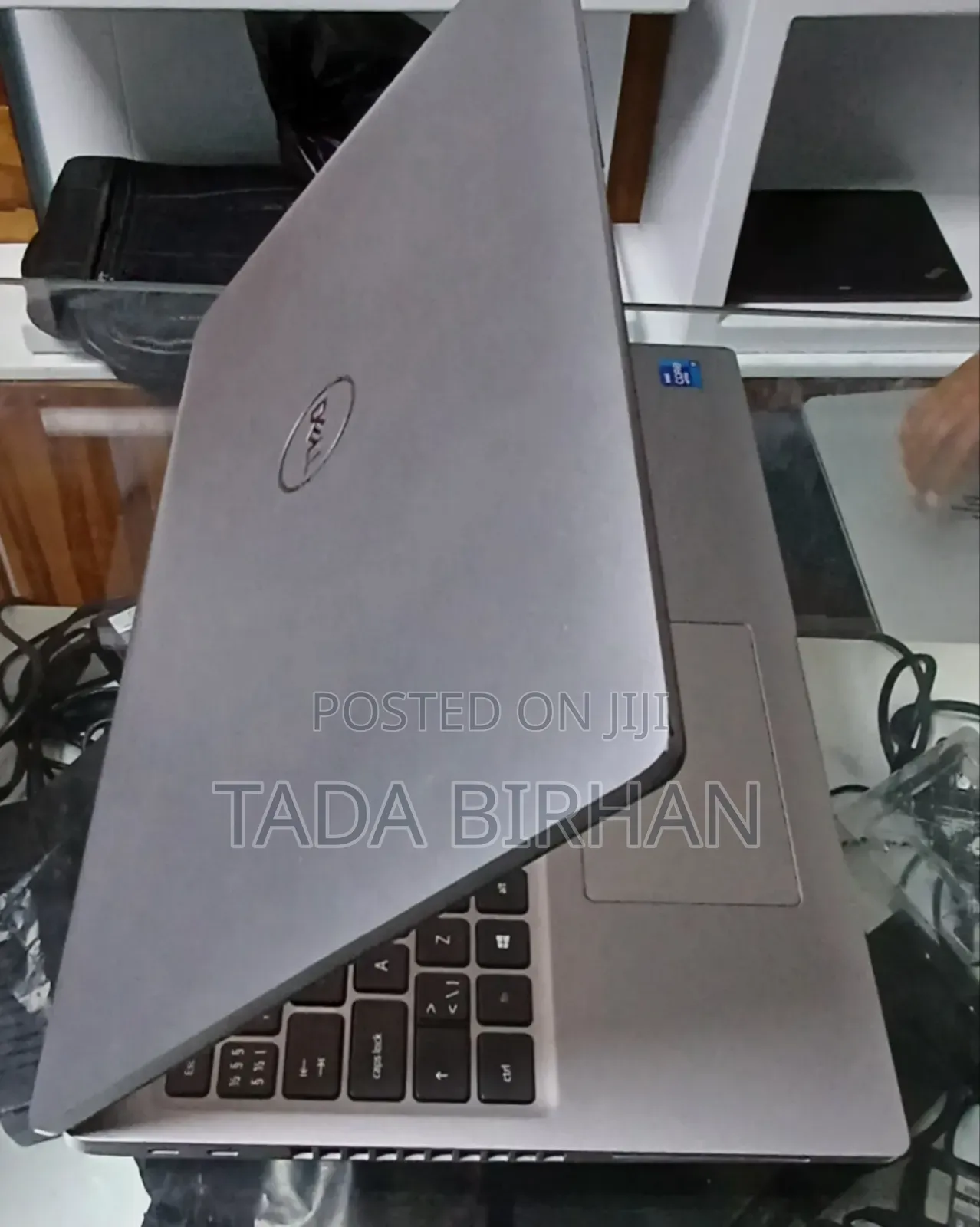 New Laptop Dell Precision 3561 32GB Intel Core I7 SSD 512GB