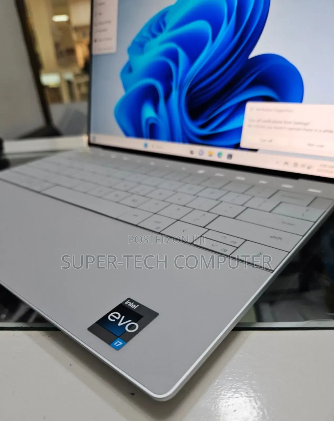 New Laptop Dell XPS 13 16GB Intel Core I7 SSD 1T