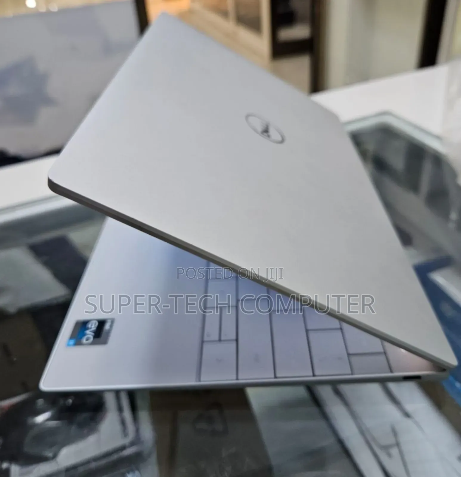 New Laptop Dell XPS 13 16GB Intel Core I7 SSD 1T