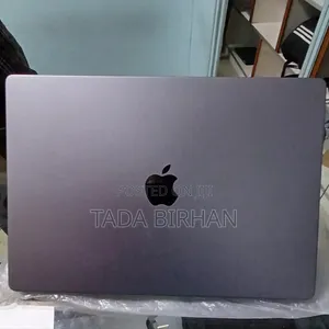 Photo - New Laptop Apple MacBook Pro M1 16GB Apple M1 SSD 512GB