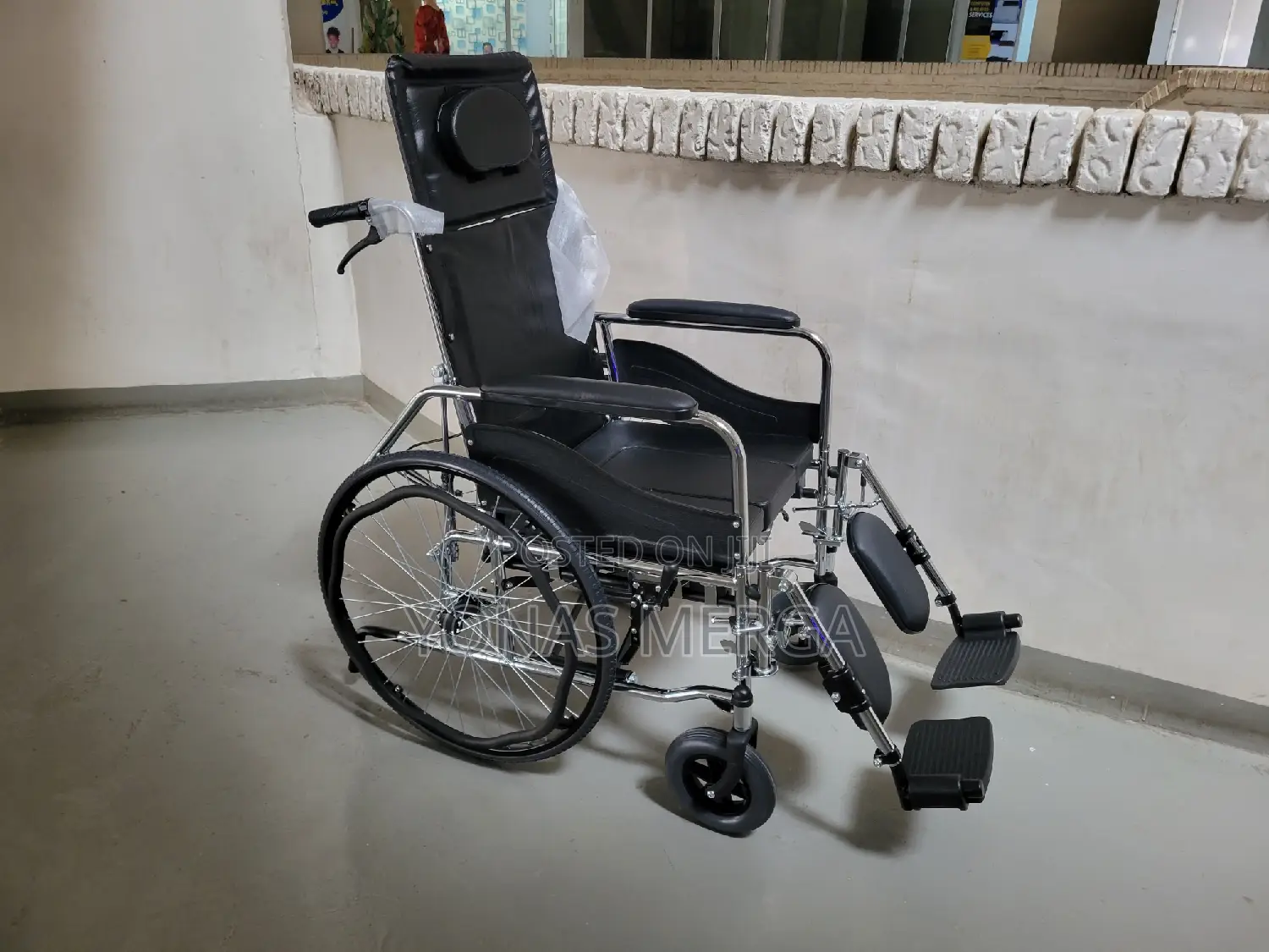 Toilet Wheelchair鼒easy to Maneuver For口patients Caregivers