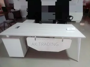 Photo - Modern Office Manager Table