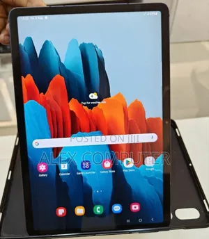 Photo - New Samsung Galaxy Tab S7 256 GB Black