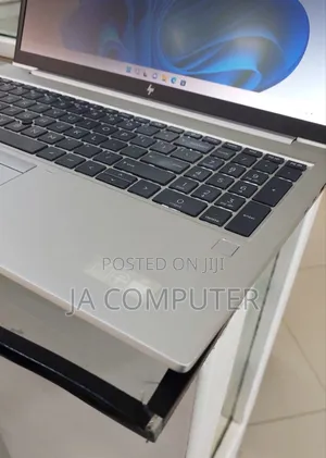 New Laptop HP EliteBook 850 G8 16GB Intel Core I7 SSD 512GB
