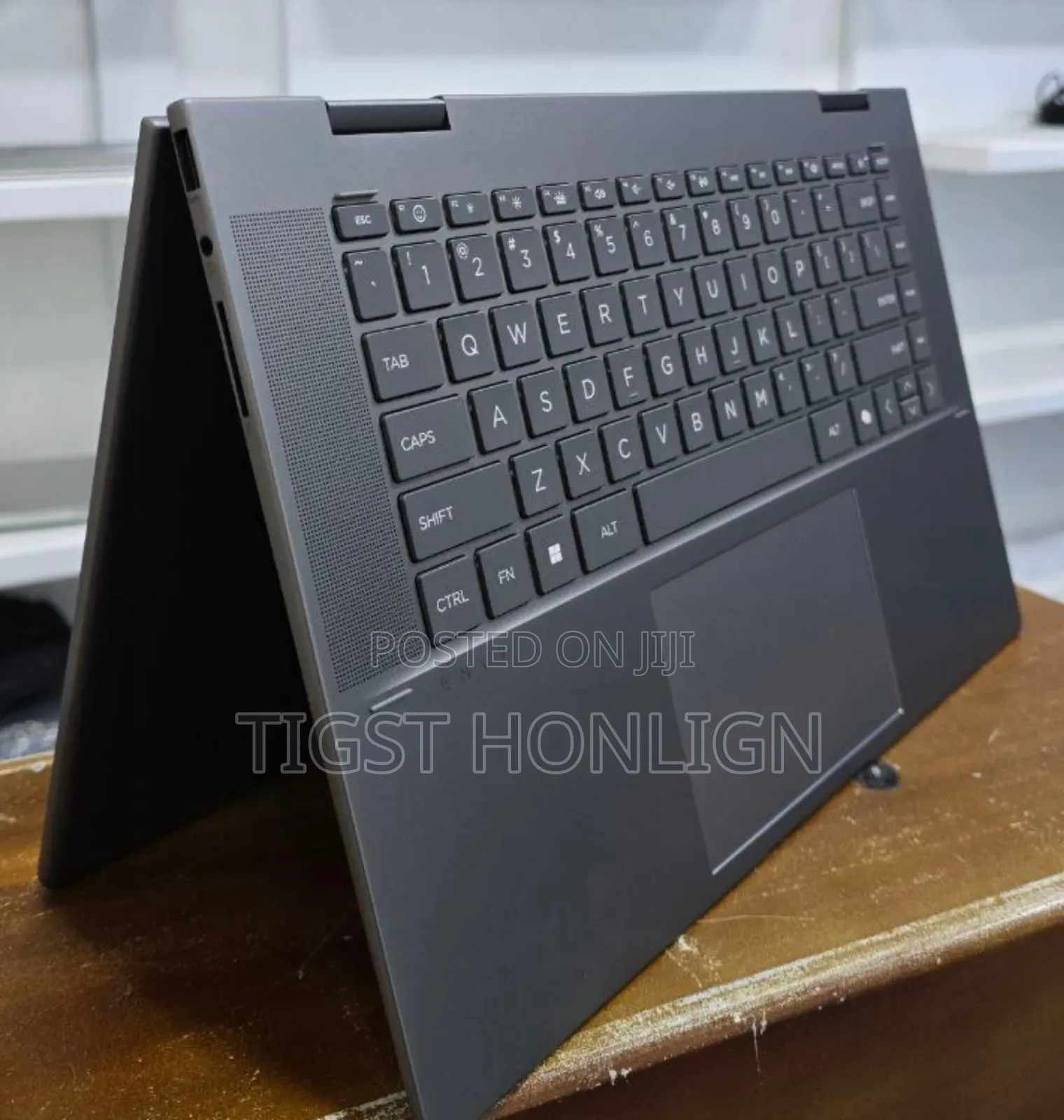 New Laptop HP Envy X360 32GB Intel Core Ultra 7 SSD 512GB