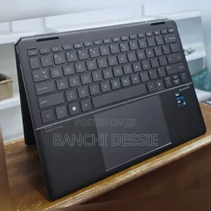 New Laptop HP Spectre 16GB Intel Core I7 SSD 2T