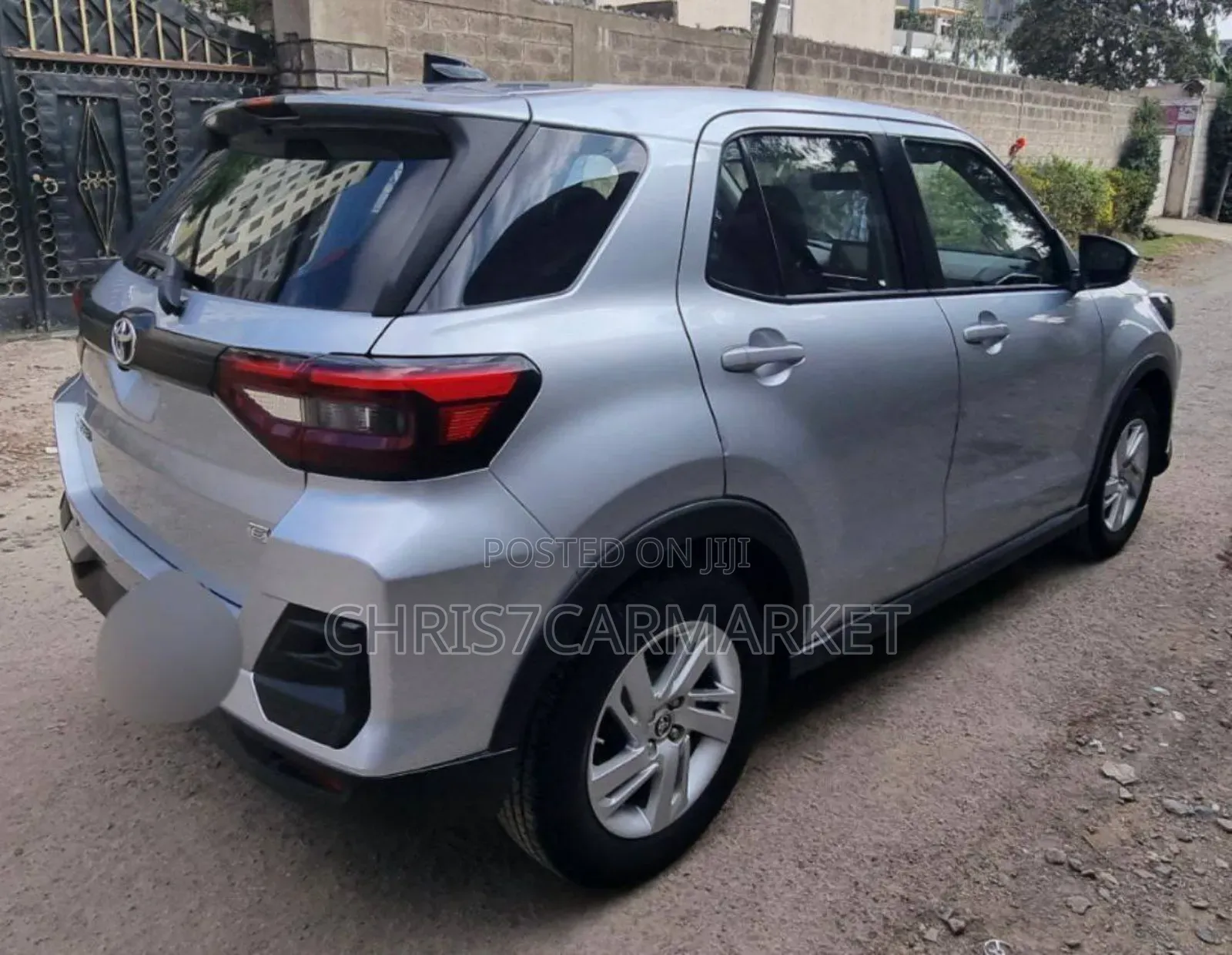 Toyota Raize 2022 Silver