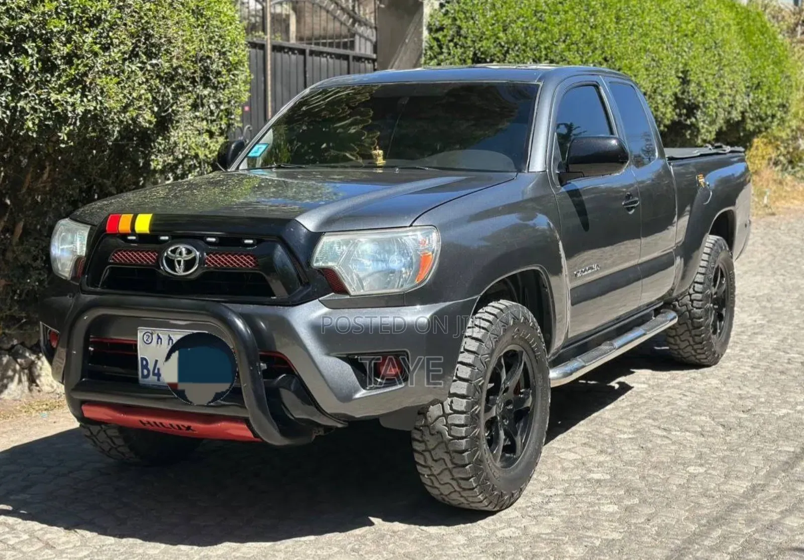 Toyota Tacoma 2013 Black